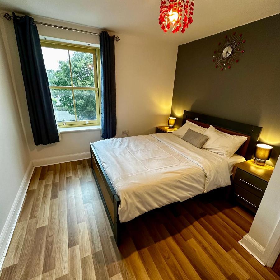 Two Bedroom Flat Town Centre Колчестър Екстериор снимка