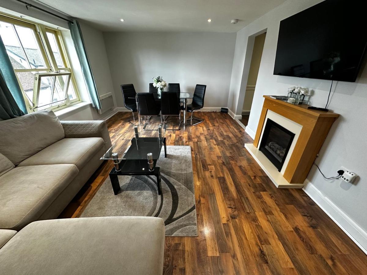 Two Bedroom Flat Town Centre Колчестър Екстериор снимка
